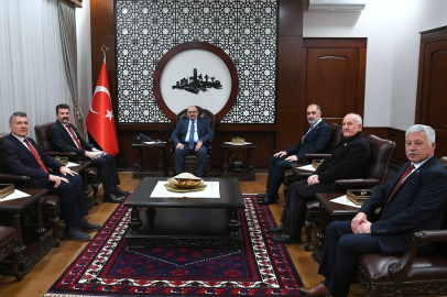 Balıkesir’de Emekli Emniyet  Mensuplarından Vali Ustaoğlu’na ziyaret