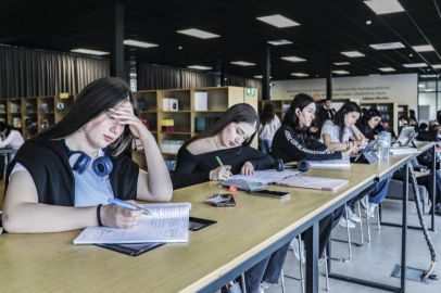 Mersin Büyükşehir’den gençlere 14 okuma salonu