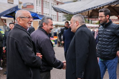 Başkan Özarslan’dan Ayvalı Semt Pazarı’na ziyaret