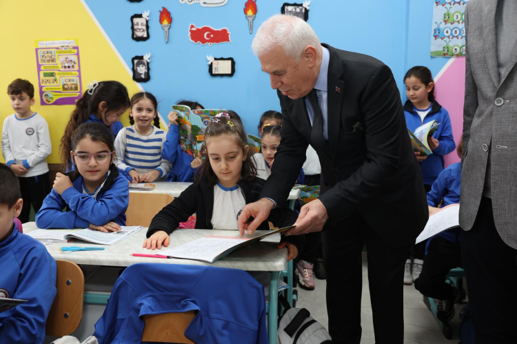 Bursa'da çocukların hayallerine Büyükşehir desteği