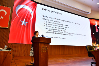 “Yaşayanların Gözünden Bağımlılık” Paneli Ankara'da düzenlendi