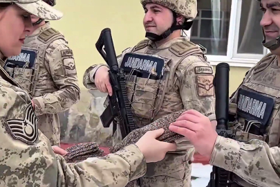 77 yaşındaki nineden iç ısıtan hediye