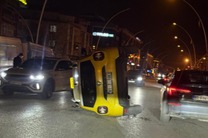 Düzce’de ticari taksi devrildi!