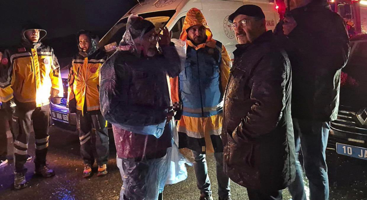 Balıkesir’den kalkan F-16 düştü! Pilot şehit oldu hb9w 9rxuaa g6 1771987990 733