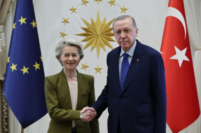 Cumhurbaşkanı Erdoğan AB Komisyonu Başkanı ile görüştü