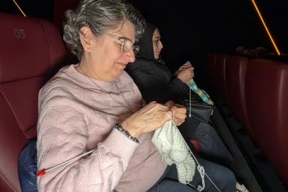 Düzce’de kadınlar hem ördü, hem üretti, hem de eğlendi