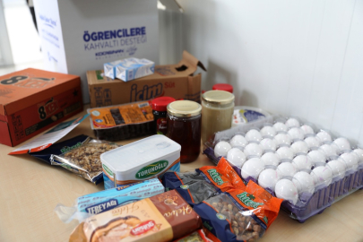 Kayseri Kocasinan'dan öğrencilere ücretsiz kahvaltı kolisi