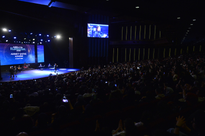 Ahmet Şafak Külliye’de Ramazan konseri verdi