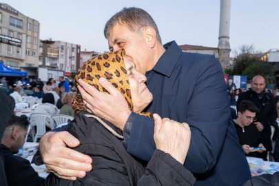 Başkan Tugay İzmir Aliağa’da yurttaşlarla buluştu