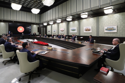 Kabine yoğun gündemle toplanıyor