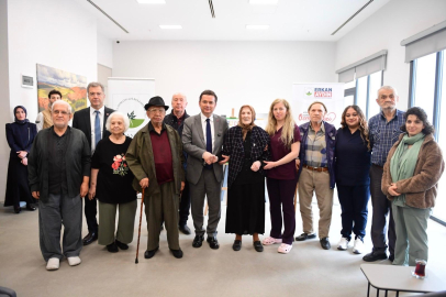 Bursa Osmangazi'de Başkan Aydın BAREM üyelerinin mutluluğunu paylaştı