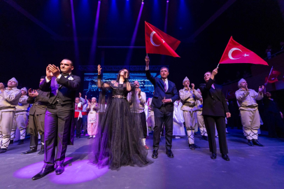 İzmir'de Çanakkale ruhu 'Uyan Memet' ile sahneye taşındı