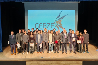 131 kişilik GTÜ ailesi Çanakkale ruhunu sanatla yaşattı