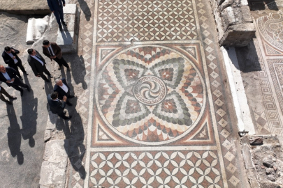 Mozaikli Yapı ören yeri oldu