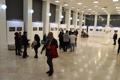 İstanbuk Maltepe’de Alevilik-Bektaşilik temalı sergi açıldı