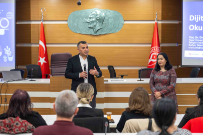 İzmir'de Bornova Muhtarlar Akademisi tamamlandı