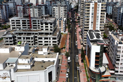 Mersin Mezitli’de 600 metrelik yol yenilendi
