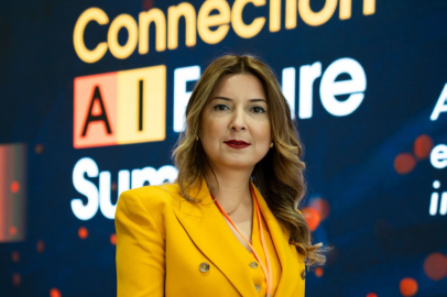Swarm Connection, AI FutureSummit'te yapay zeka odaklı karar mekanizmasını tanıttı