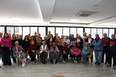 Nilüferli kadınlardan huzurevine gönül köprüsü