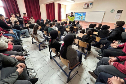 Afyonkarahisar'da trafik bilincine Jandarma desteği