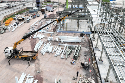 Kocaeli'de yapılar yükseliyor, merkez şeklini alıyor