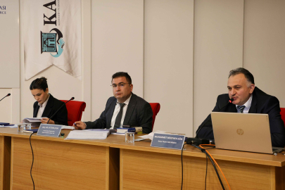 Konya'da fakülteli öğrencilere ticaret sicili uygulamalı anlatıldı