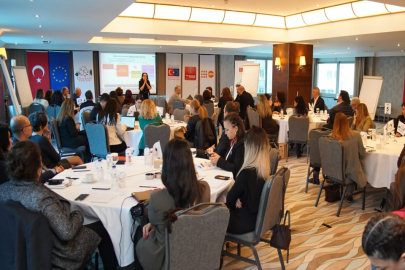 Adana Büyükşehir’den Kadın Dostu Kentler Çalıştayına katılım