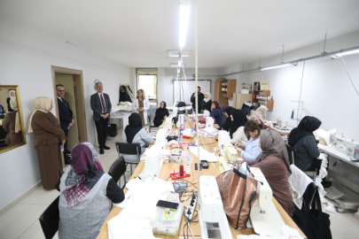 Bursa İnegöl'de Başkan Taban’dan İnesmek kursiyerlerine ziyaret