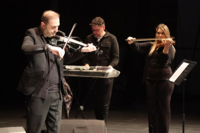 Çayırova’da keman dinletisi kulakların pasını sildi