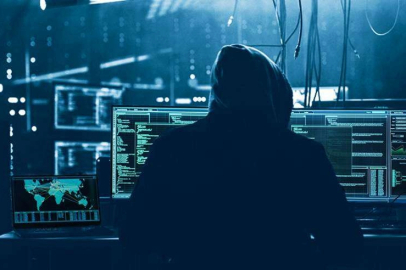 Sivas'ta 'okullara saldırı' iddiası paylaşan öğrenciye gözaltı!