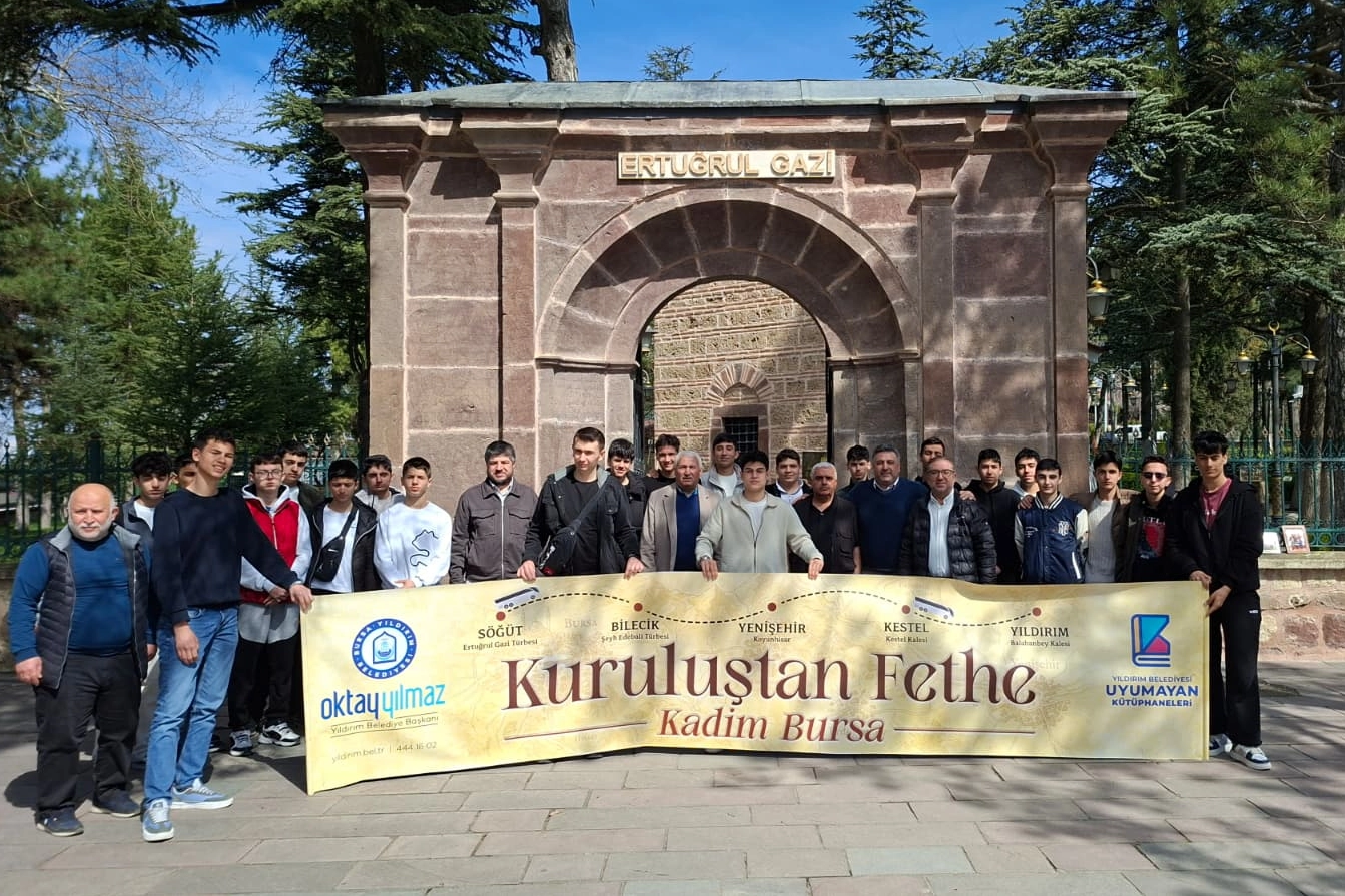 Bursa’da Başkan Yılmaz gençlere fethi anlattı