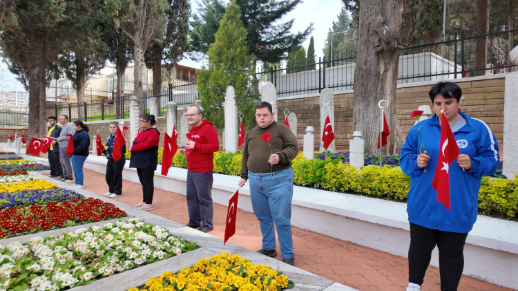 Kocaeli’de Goncalı bireylerden şehitlere vefa ziyareti