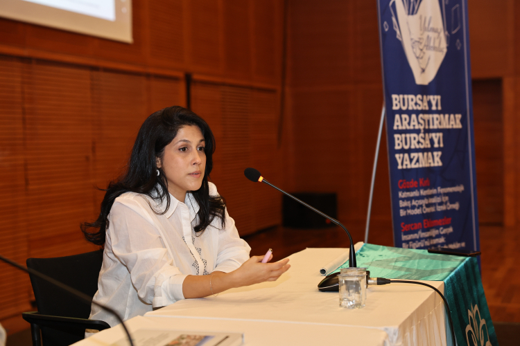 Bursa’nın tarihi katmanları ve mahalle kültürü Bursa Kitap Fuarı’nda konuşuldu