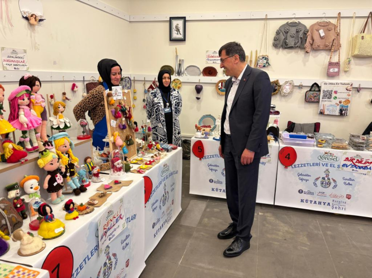 Kütahya’da Başkan Kahveci’den yöresel değerlere destek