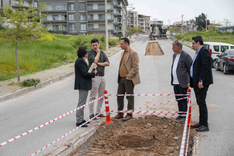 İzmir Bornova’da düzensiz parka son, güvenli ulaşıma yeni adım
