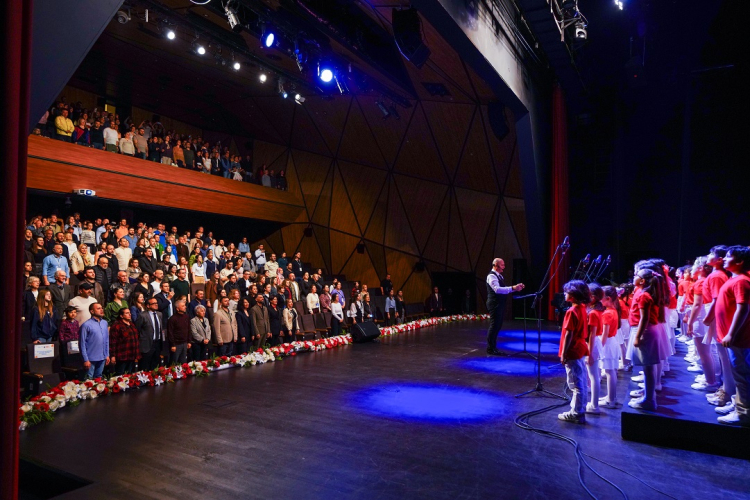 Beylikdüzü Çocuk Koroları Festivali’ne görkemli kapanış