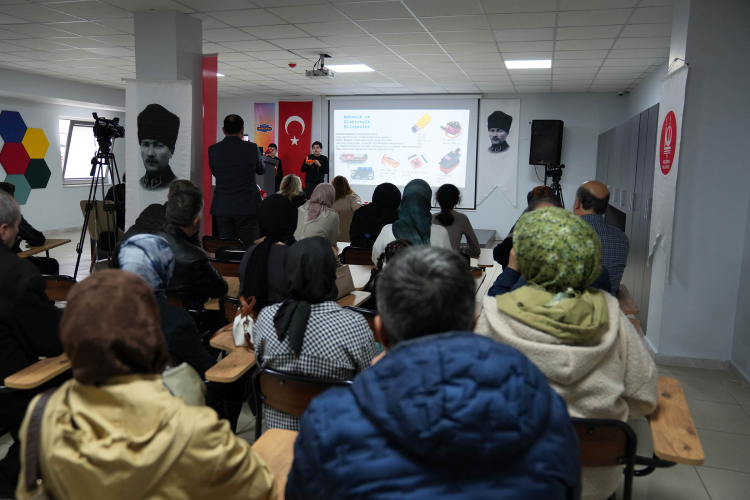 Ankara Keçiören’de TEKNOFEST 2026 takımlarına güçlü destek