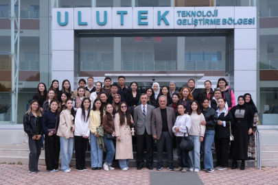ULUTEK, Kazakistanlı öğrencileri ağırladı