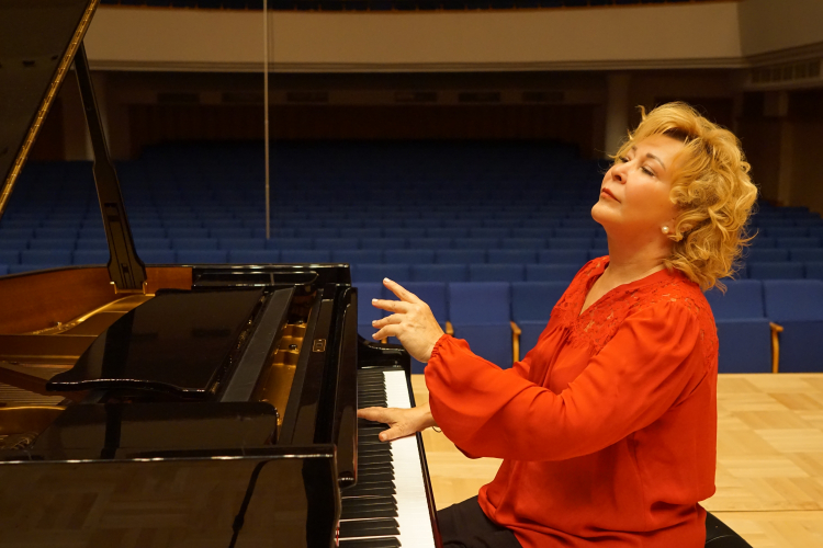 Genç yeteneklerin yıldızı İzmir’de parladı