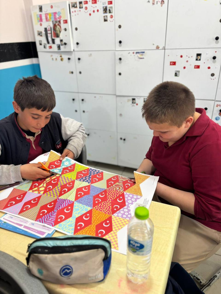 Sakarya’da bilimle büyüyen çocuklar için sahada