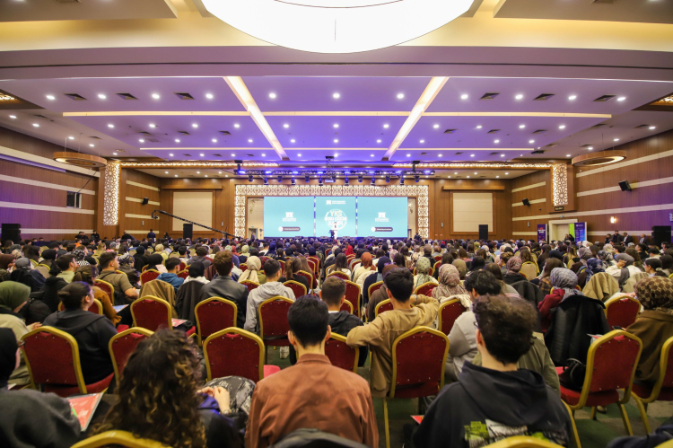 Konya’da 2 bin üniversite adayı YKS kampında buluştu