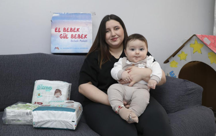 Mersin’de bebeklere “El Bebek Gül Bebek” desteği