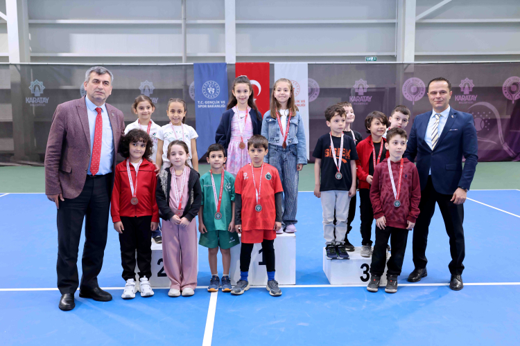 Konya Karatay’da 23 Nisan Turnuvası kupalarla taçlandı