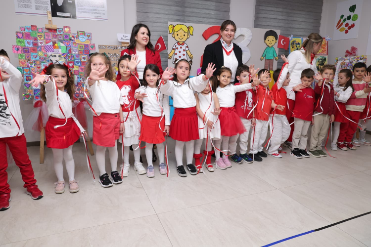 Osmangazi Belediyesi’nin kreşlerinde 23 Nisan sevinci