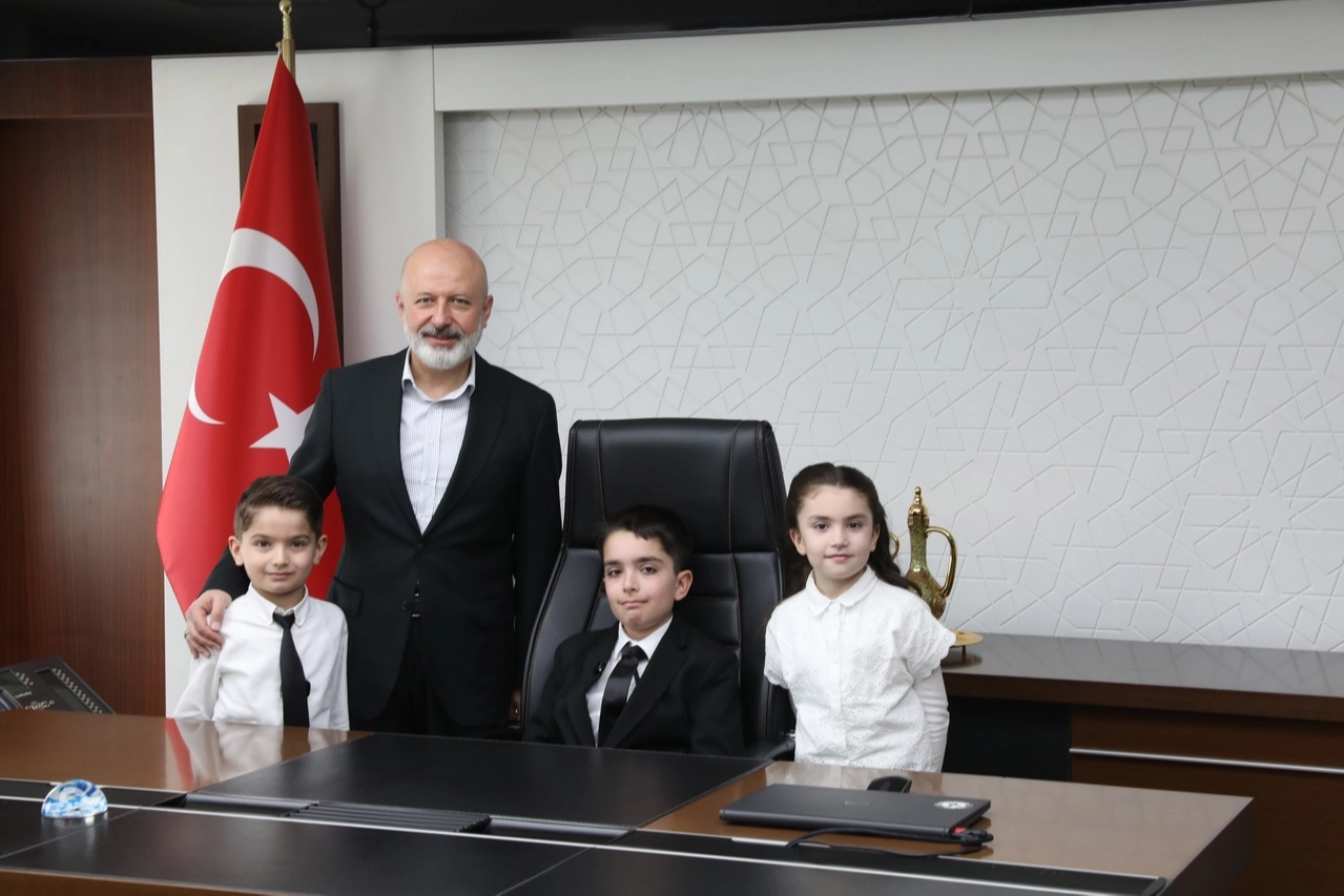 Kayseri Kocasinan Belediyesi çocuklara emanet!