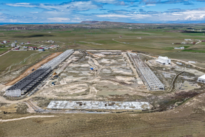 Van sebze haline kavuşuyor