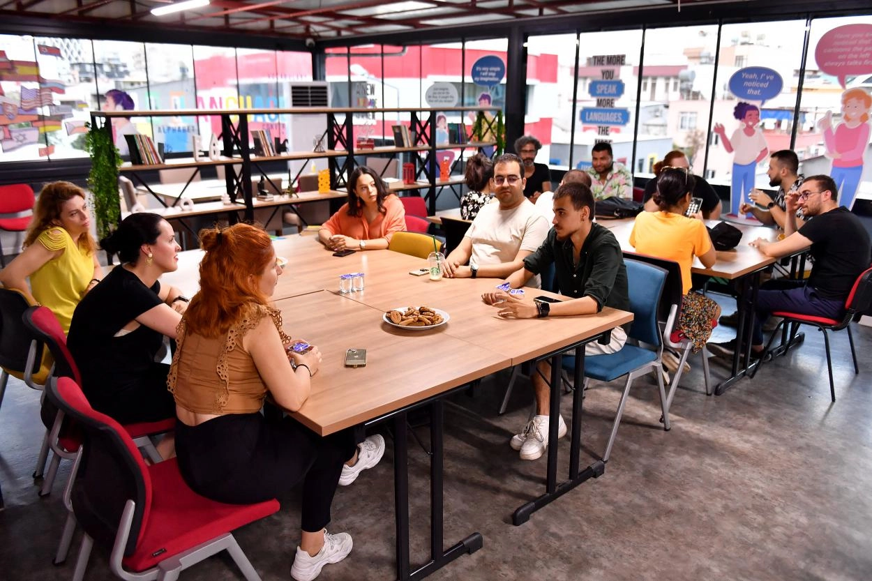 Mersin'de sosyal destek ağı büyüyor