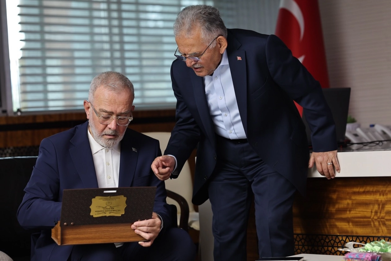 Memduh Büyükkılıç'a anlamlı ziyaret