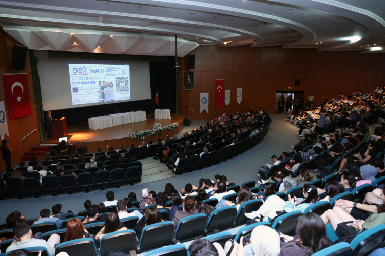 Dokuz Eylül’de kariyer zirvesi