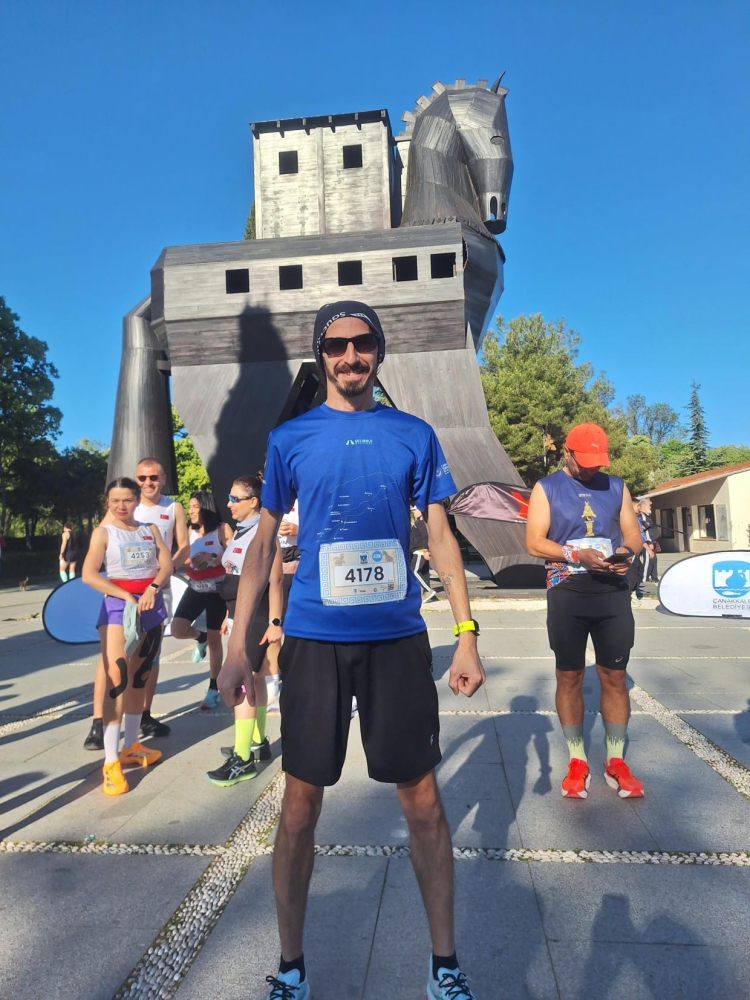 Keşanlı atletler Çanakkale’de kürsüye çıktı